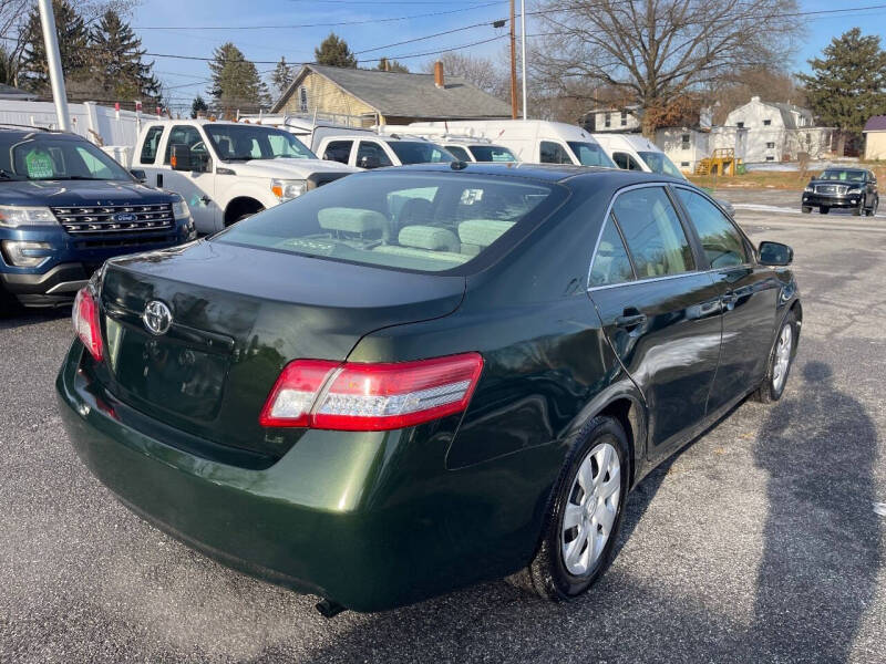 2010 Toyota Camry LE