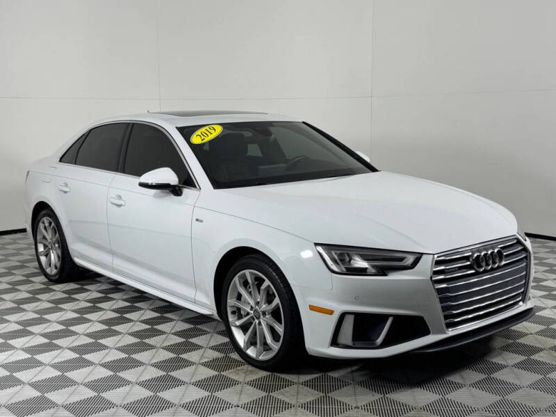 2019 Audi A4 quattro Premium Plus 45 TFSI