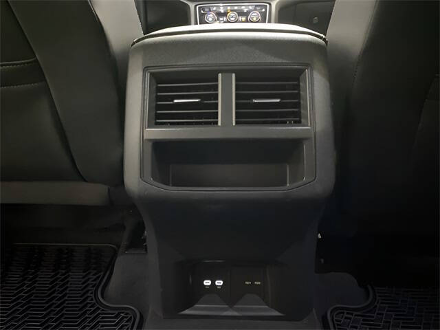 2022 Volkswagen Atlas Cross Sport V6 SE