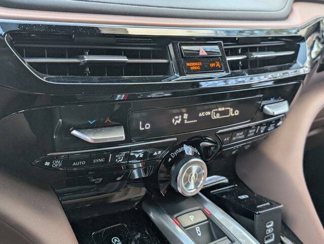 2024 Acura MDX w/Tech