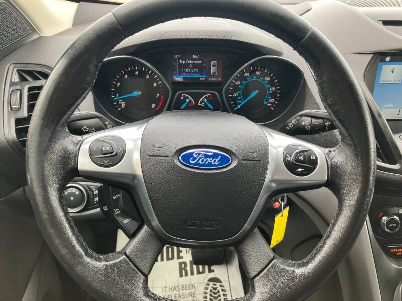 2016 Ford Escape SE