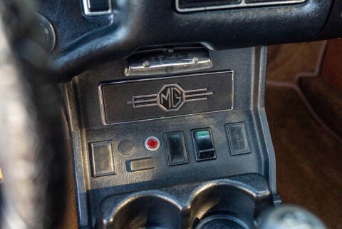 1973 MG B