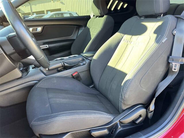 2021 Ford Mustang EcoBoost