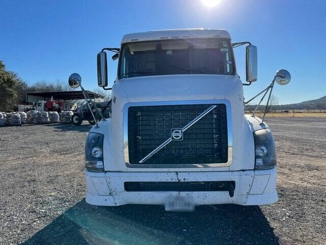 2012 Volvo VNL64T630