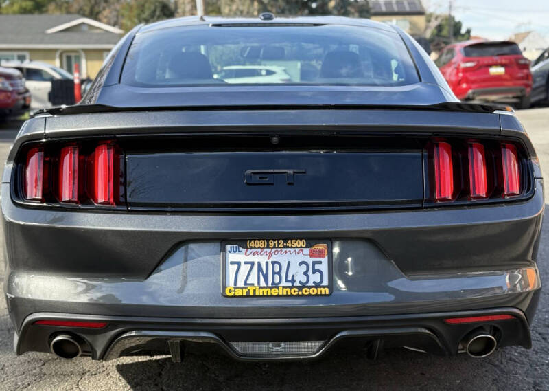 2017 Ford Mustang GT Premium