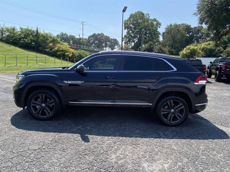 2022 Volkswagen Atlas Cross Sport V6 SEL R-Line 4Motion