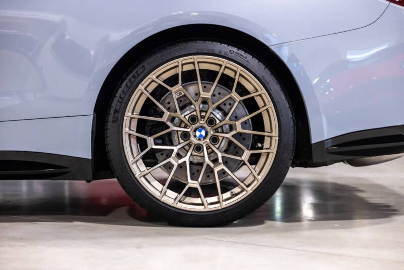2025 BMW M4 CS