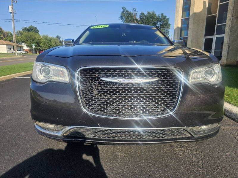 2019 Chrysler 300 Limited