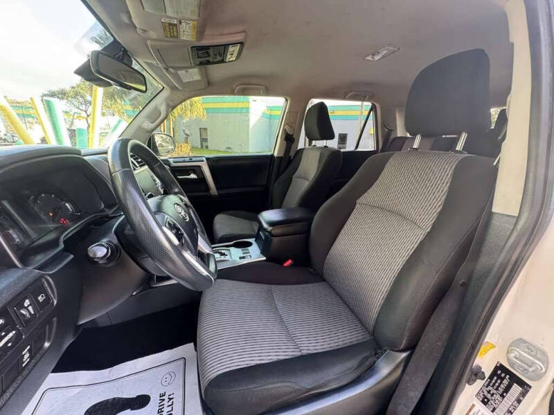 2020 Toyota 4Runner SR5