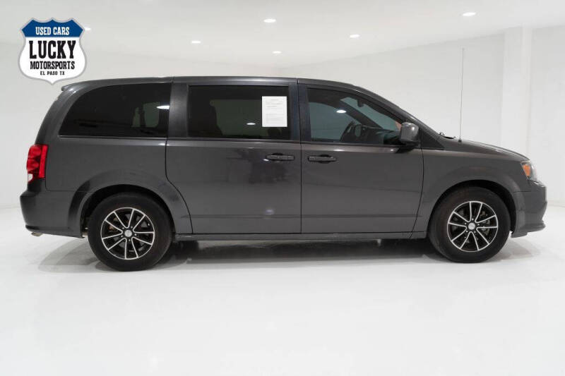 2019 Dodge Grand Caravan SE