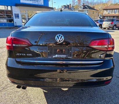 2017 Volkswagen Jetta 1.8T SEL Premium
