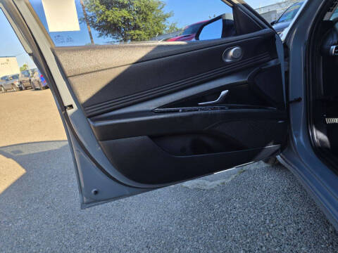 2021 Hyundai Elantra