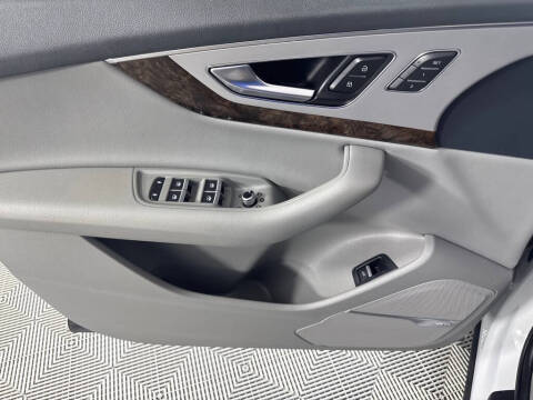 2018 Audi Q7 2.0T quattro Premium Plus