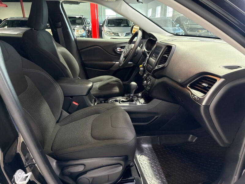 2020 Jeep Cherokee Latitude