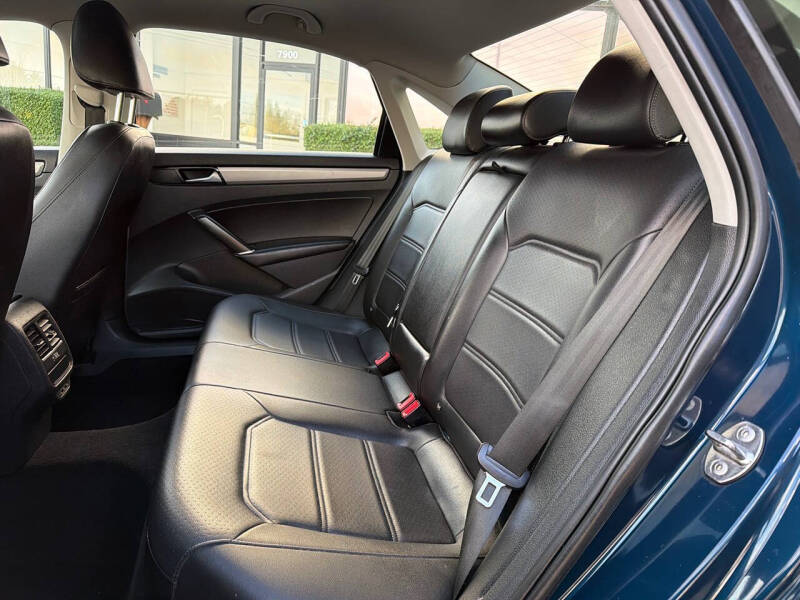 2021 Volkswagen Passat SE