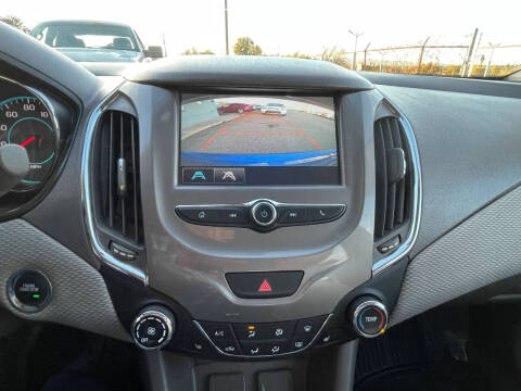 2017 Chevrolet Cruze LT Auto