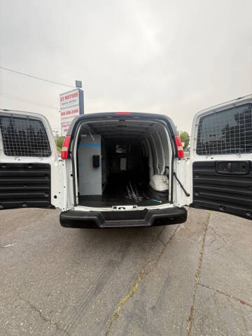 2015 Chevrolet Express 3500
