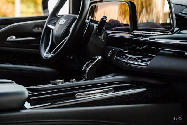 2023 Cadillac Escalade-V