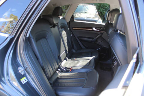 2018 Audi Q5 2.0T quattro Premium Plus