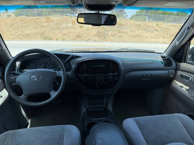 2006 Toyota Sequoia SR5