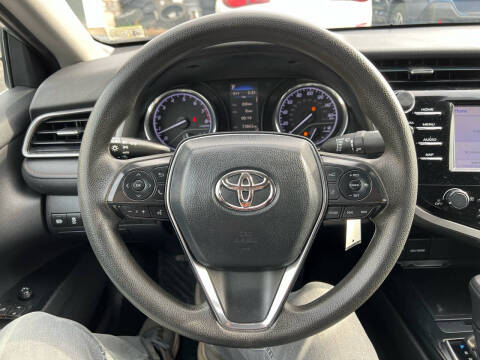 2019 Toyota Camry LE