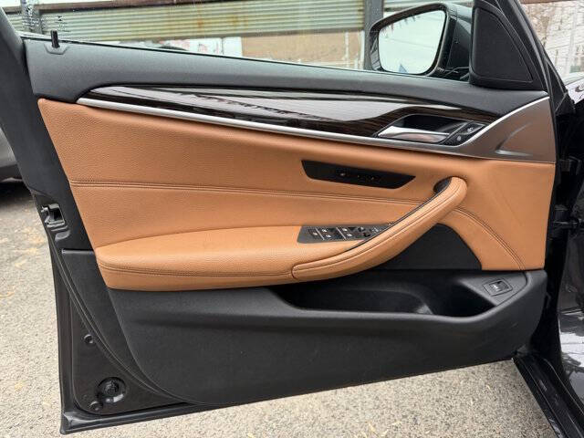 2019 BMW 5 Series 530i xDrive