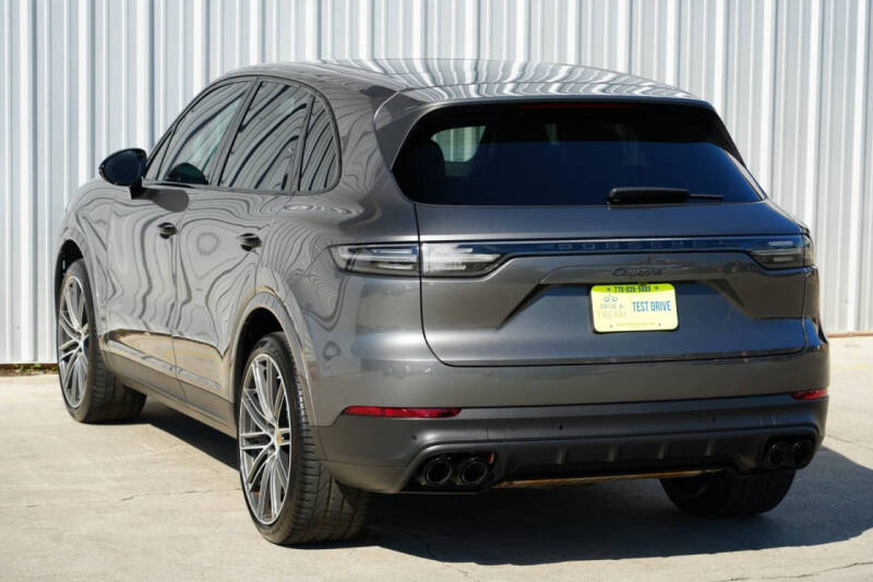 2023 Porsche Cayenne
