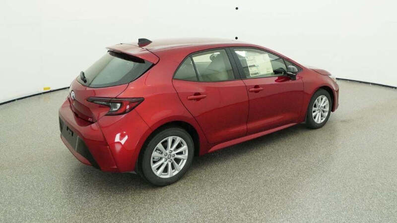 2026 Toyota Corolla Hatchback SE