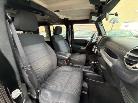 2011 Jeep Wrangler Unlimited Sahara