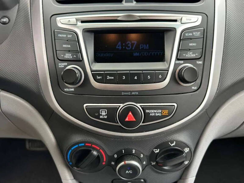 2015 Hyundai Accent GS