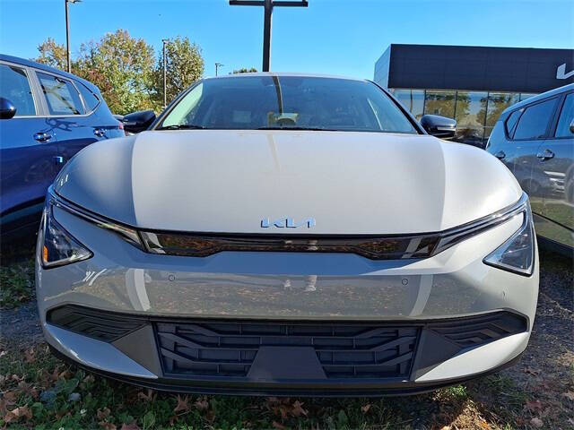 2025 Kia EV6 Light Long Range