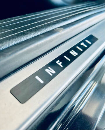 2018 Infiniti QX30 Sport