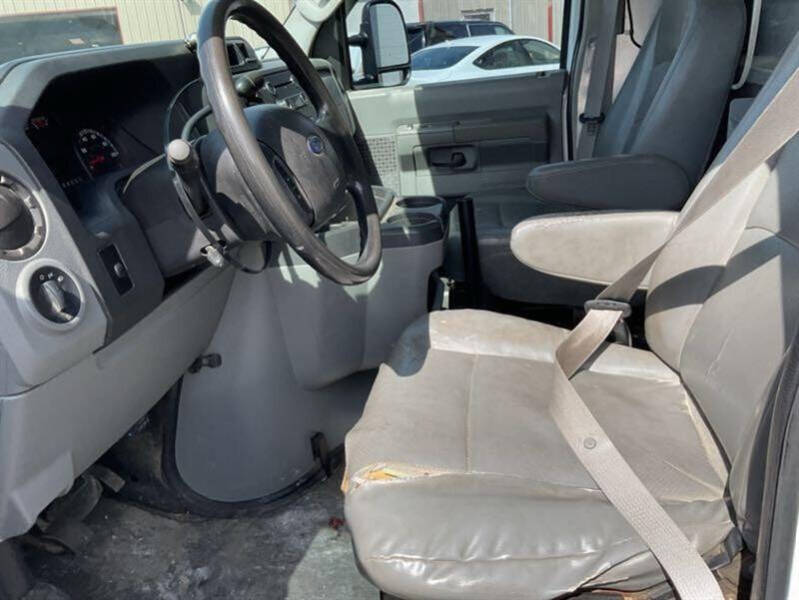 2010 Ford E-Series E-150
