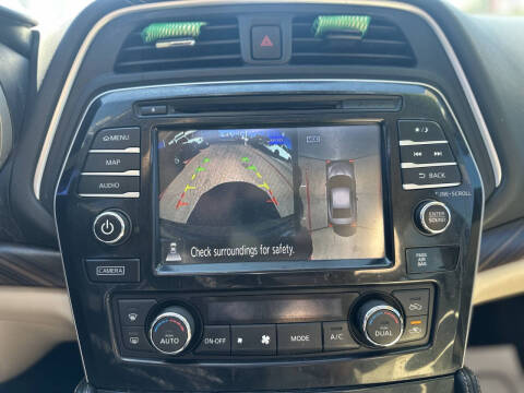 2016 Nissan Maxima Platinum