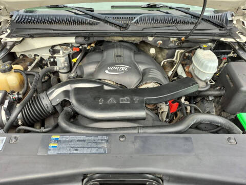 2004 Cadillac Escalade