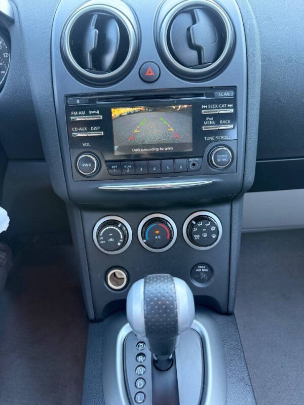 2014 Nissan Rogue Select S
