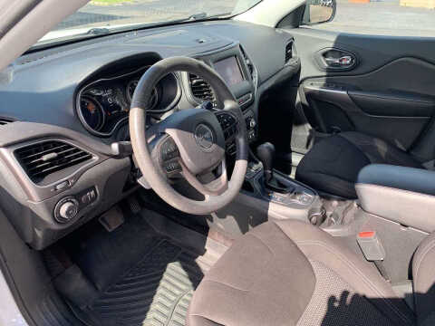 2019 Jeep Cherokee Latitude