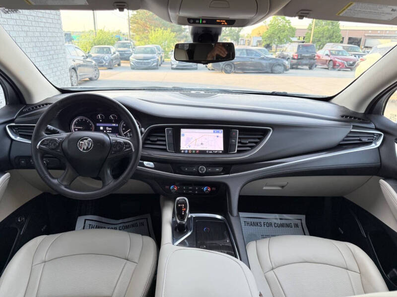 2020 Buick Enclave Essence