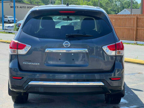 2013 Nissan Pathfinder S