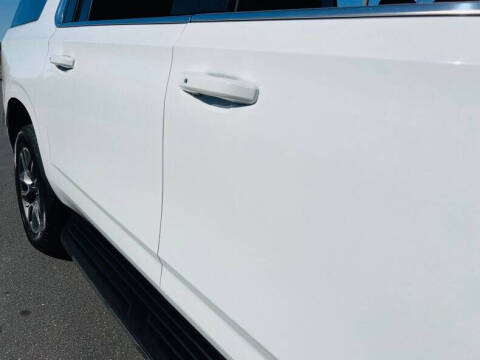 2022 Chevrolet Suburban LT