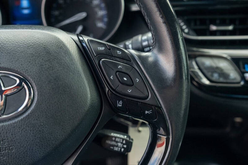 2018 Toyota C-HR XLE