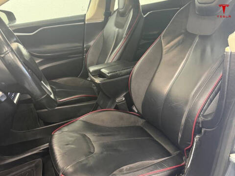 2013 Tesla Model S Performance