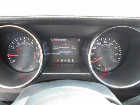 2016 Ford Mustang V6