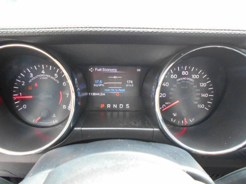 2016 Ford Mustang V6