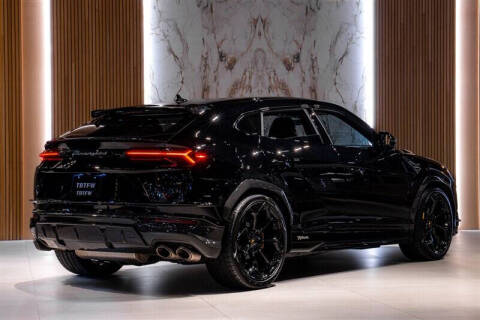 2023 Lamborghini Urus Performante
