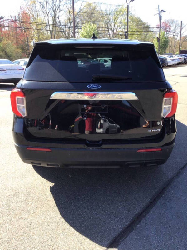 2022 Ford Explorer