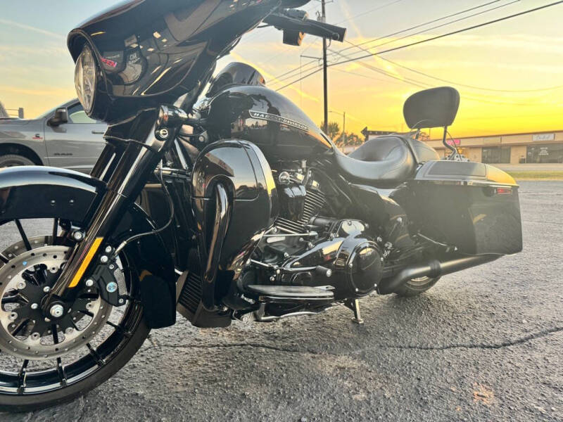2018 Harley-Davidson Street Glide