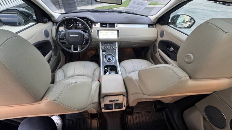 2017 Land Rover Range Rover Evoque SE Premium