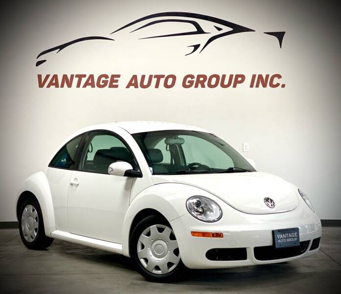 2010 Volkswagen New Beetle for sale at Vantage Auto Group Inc in Fresno CA