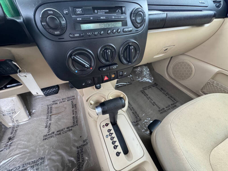 2002 Volkswagen New Beetle GLS